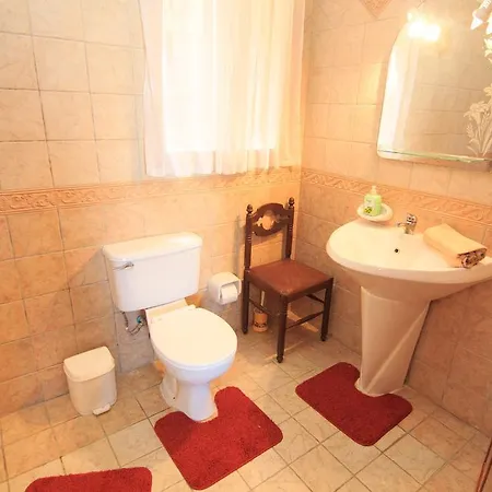 Semesterbostad Ta' Bejza Holiday With Private Pool *