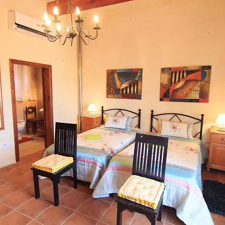 Semesterbostad Ta' Bejza Holiday With Private Pool *